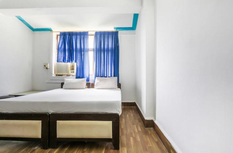 Hotel Priti International マプサ エクステリア 写真