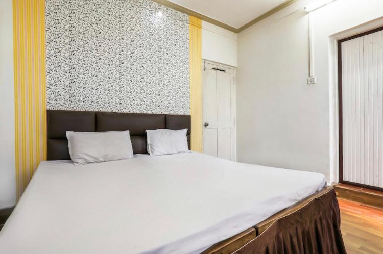 Hotel Priti International マプサ エクステリア 写真