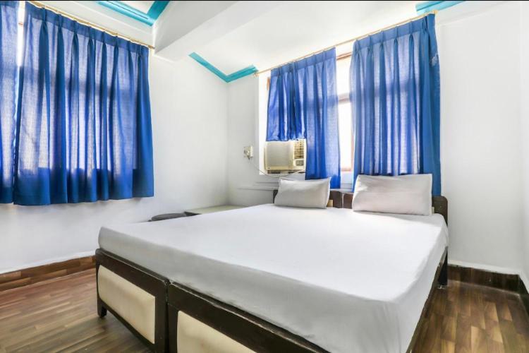 Hotel Priti International マプサ エクステリア 写真